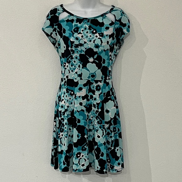 MICHAEL Michael Kors Dresses & Skirts - Michael Kors Dress Size P